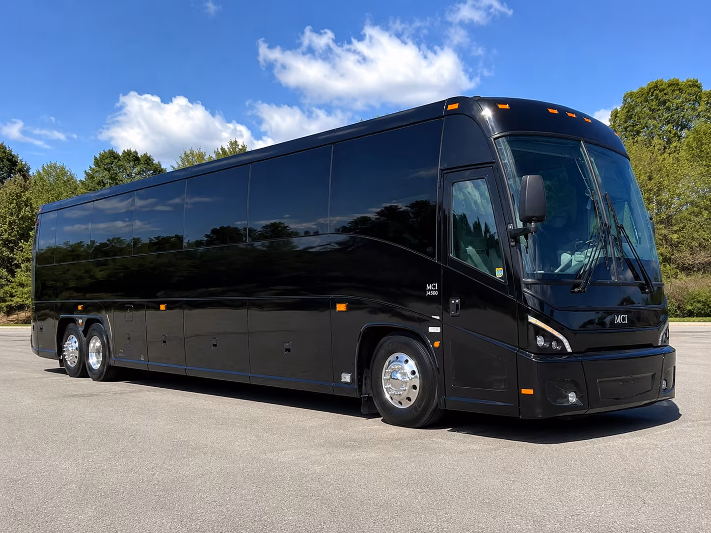 get a bus to impression 5 science center and the r e olds transportation museum