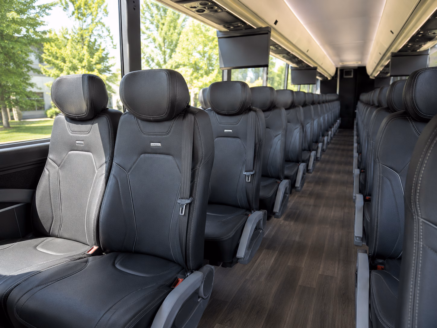 lawton ridge winery and kalamazoo wine tour transportation